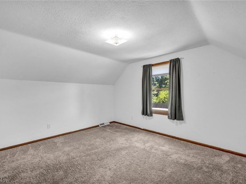 319 Greenwood Court, Elyria, OH 44035 Photo 32