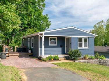 105 HARTMANS MILL RD, Unit A, CHARLOTTESVILLE, VA 22902