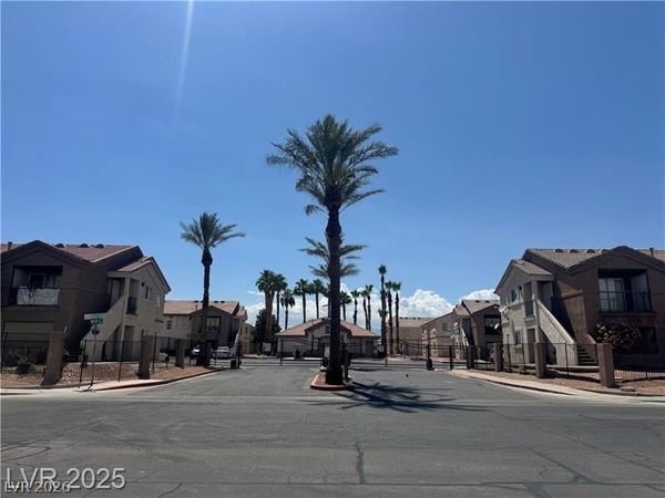 1517 Frank Aved Street , Unit 202, Las Vegas, NV 89110