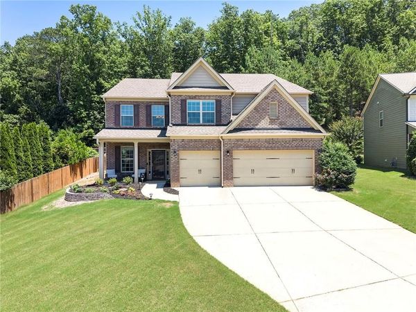 149 Manor Lane , Woodstock, GA 30188