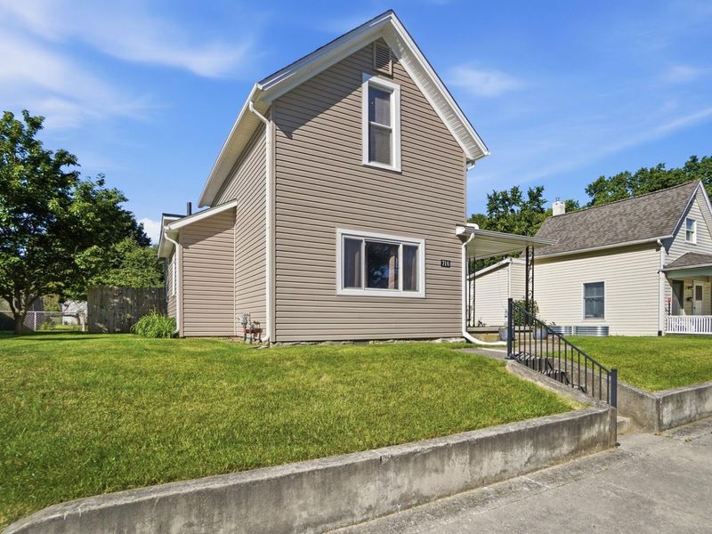 710 E Canal Street, Troy, OH 45373 Photo 3