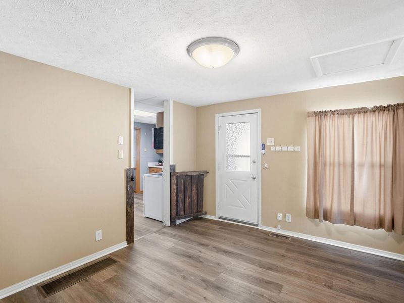 710 E Canal Street, Troy, OH 45373 Photo 5