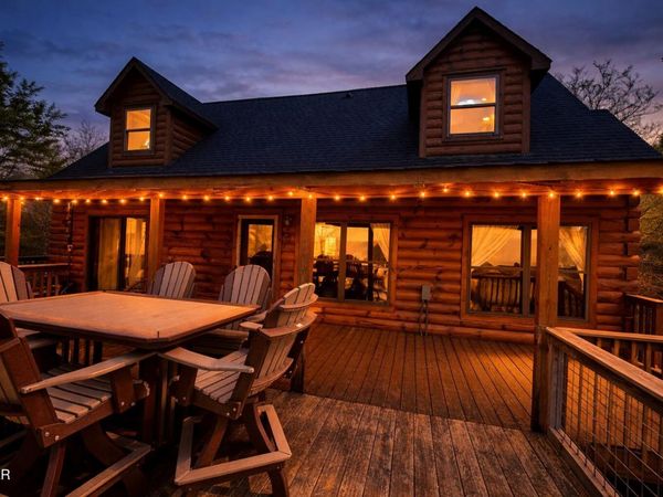 2145 Stillhouse Road, Dandridge, TN 37725