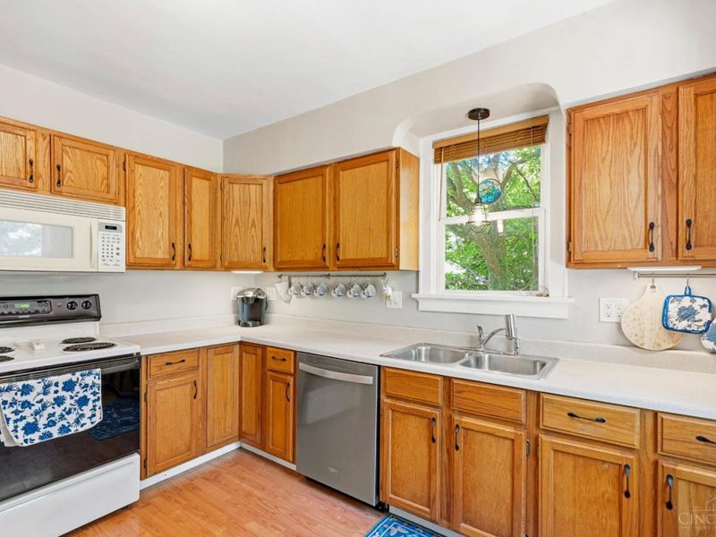3028 Diehl Road, Green Township, OH 45211 Photo 16
