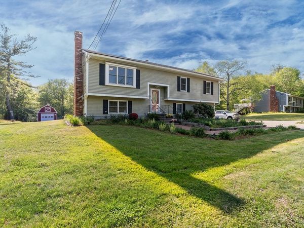 133 S Main St, Berkley, MA 02779