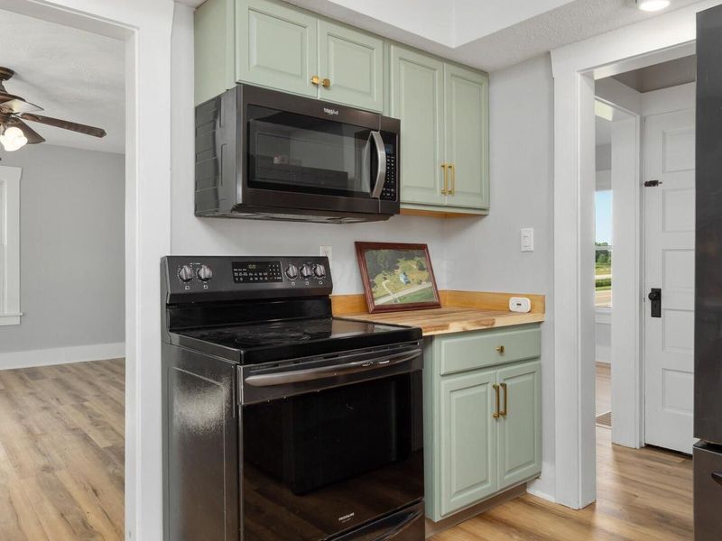 9945 Raiders Road, Frazeysburg, OH 43822 Photo 11