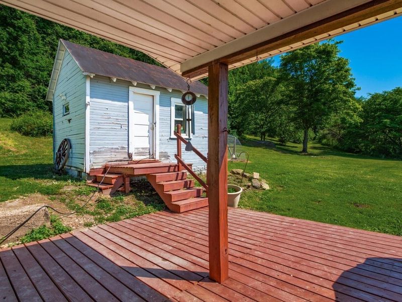 9945 Raiders Road, Frazeysburg, OH 43822 Photo 24