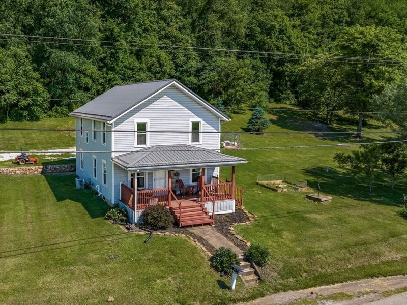 9945 Raiders Road, Frazeysburg, OH 43822 Photo 3