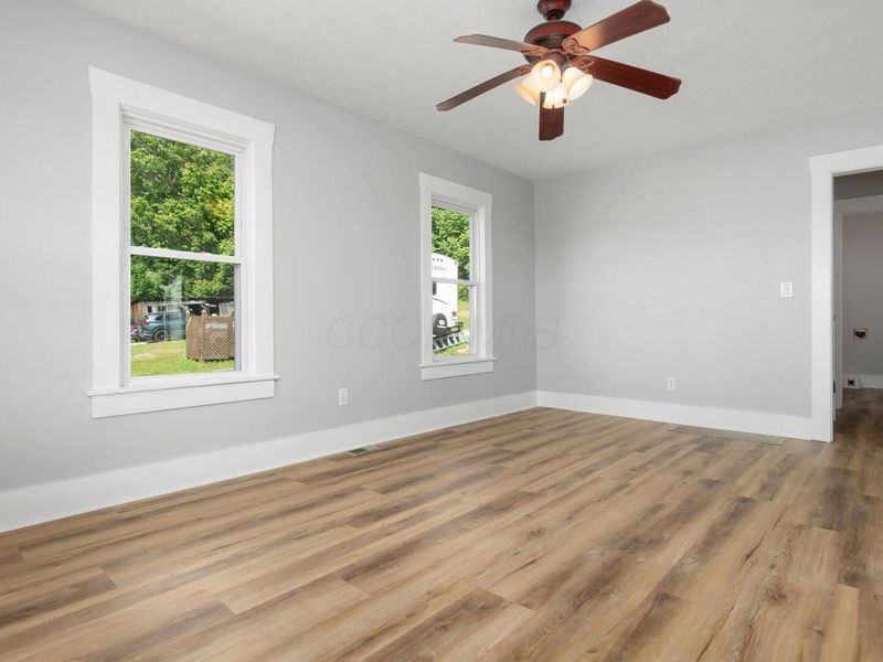 9945 Raiders Road, Frazeysburg, OH 43822 Photo 4