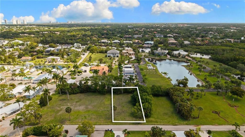 3090 Pine Tree Dr , Bonita Springs, FL 34134 Photo