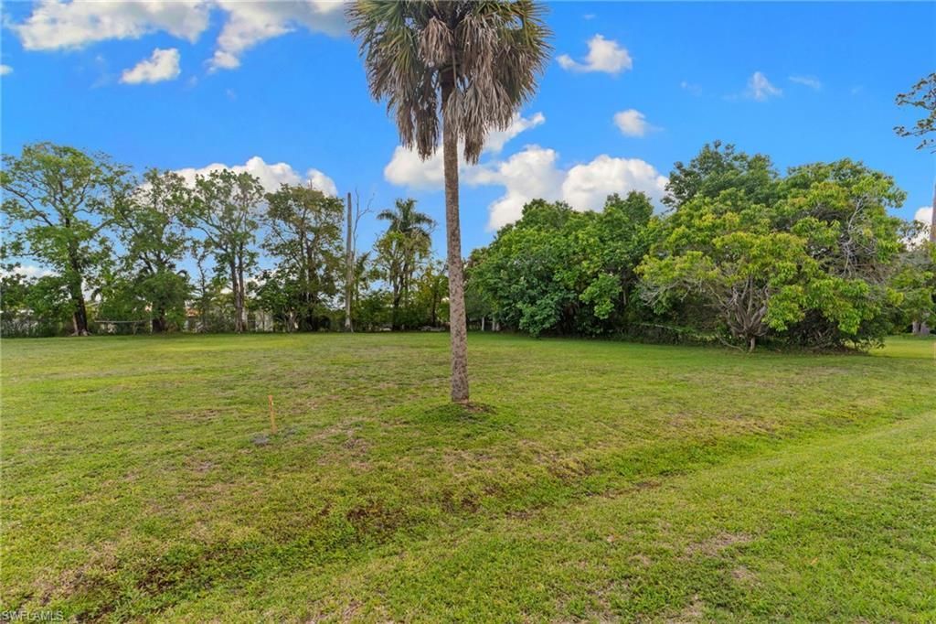 3090 Pine Tree Dr , Bonita Springs, FL 34134 Photo