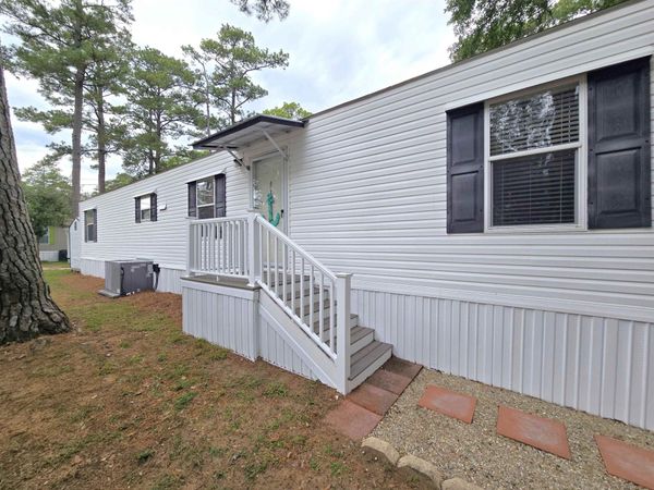 418 Delton Dr., Garden City Beach, SC 29576