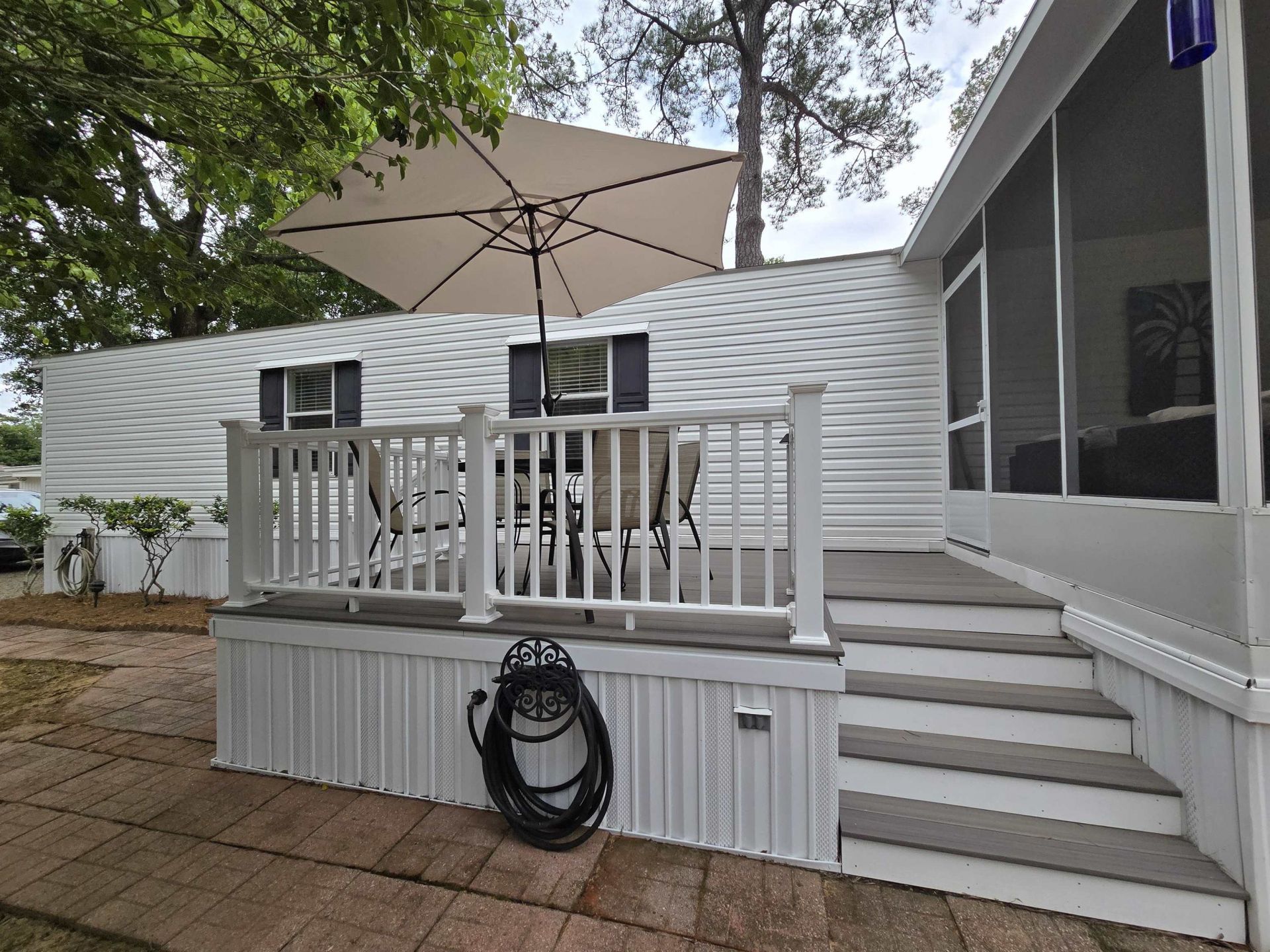 418 Delton Dr. Photo 10