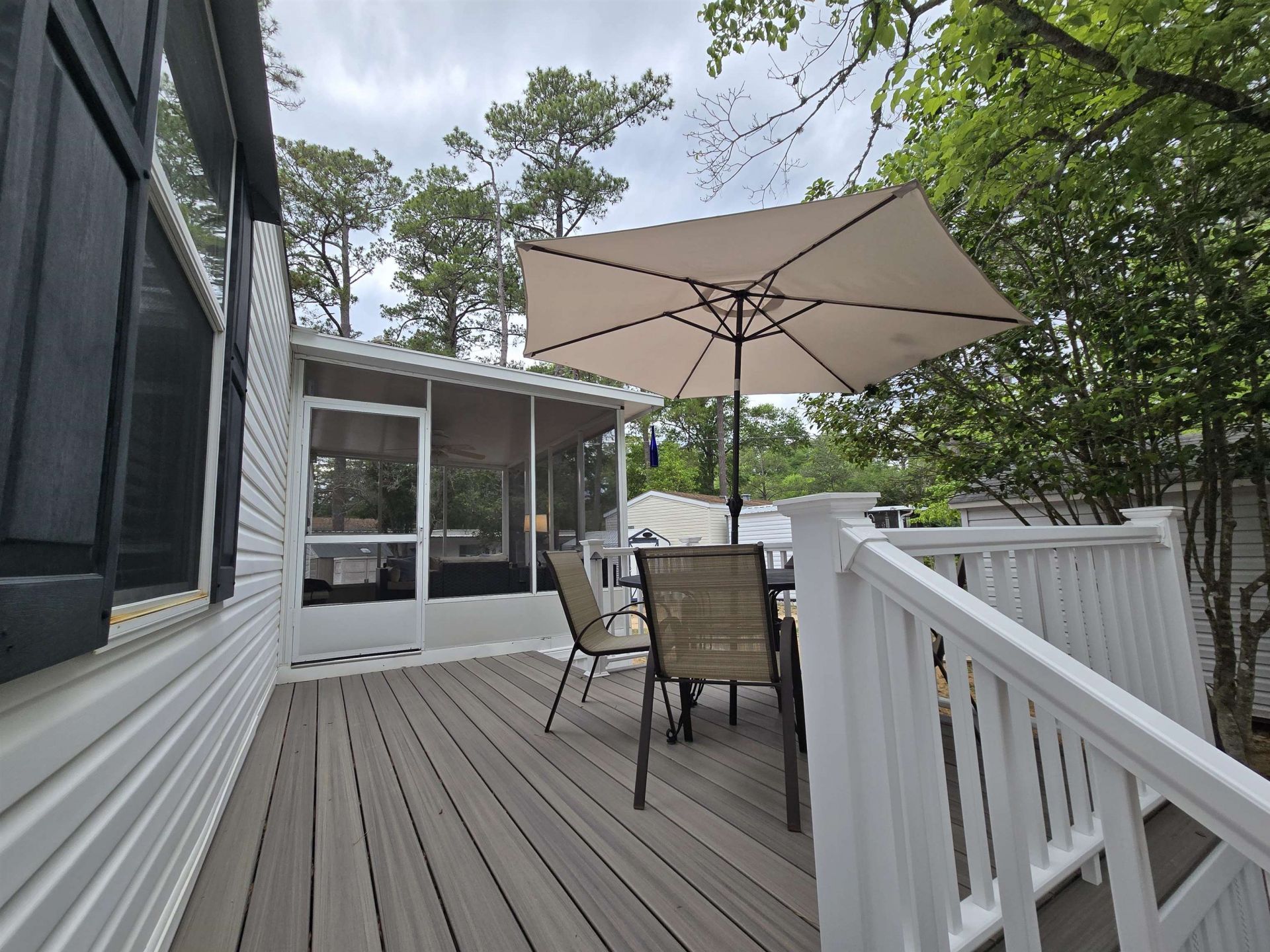 418 Delton Dr. Photo 12
