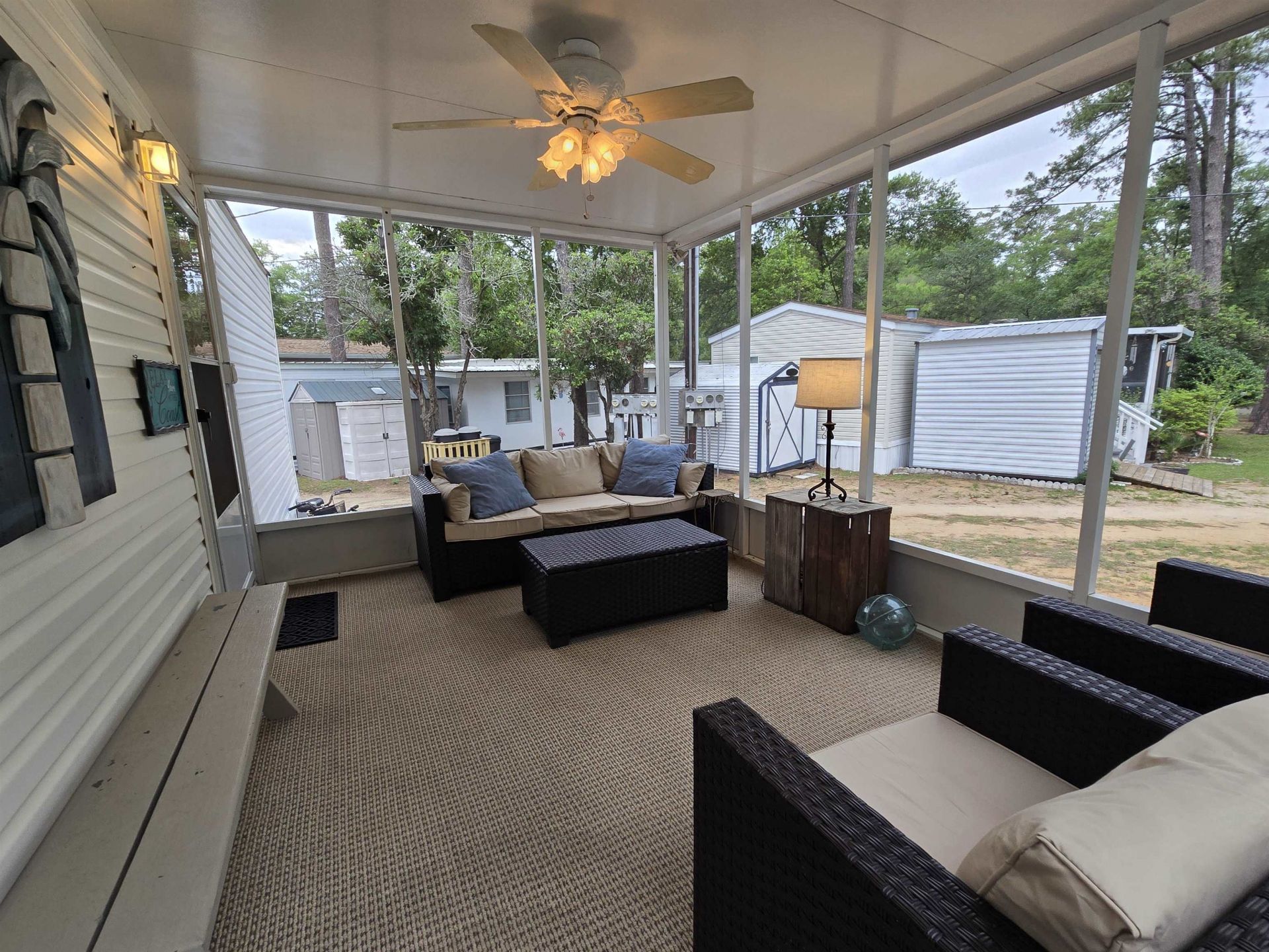 418 Delton Dr. Photo 13
