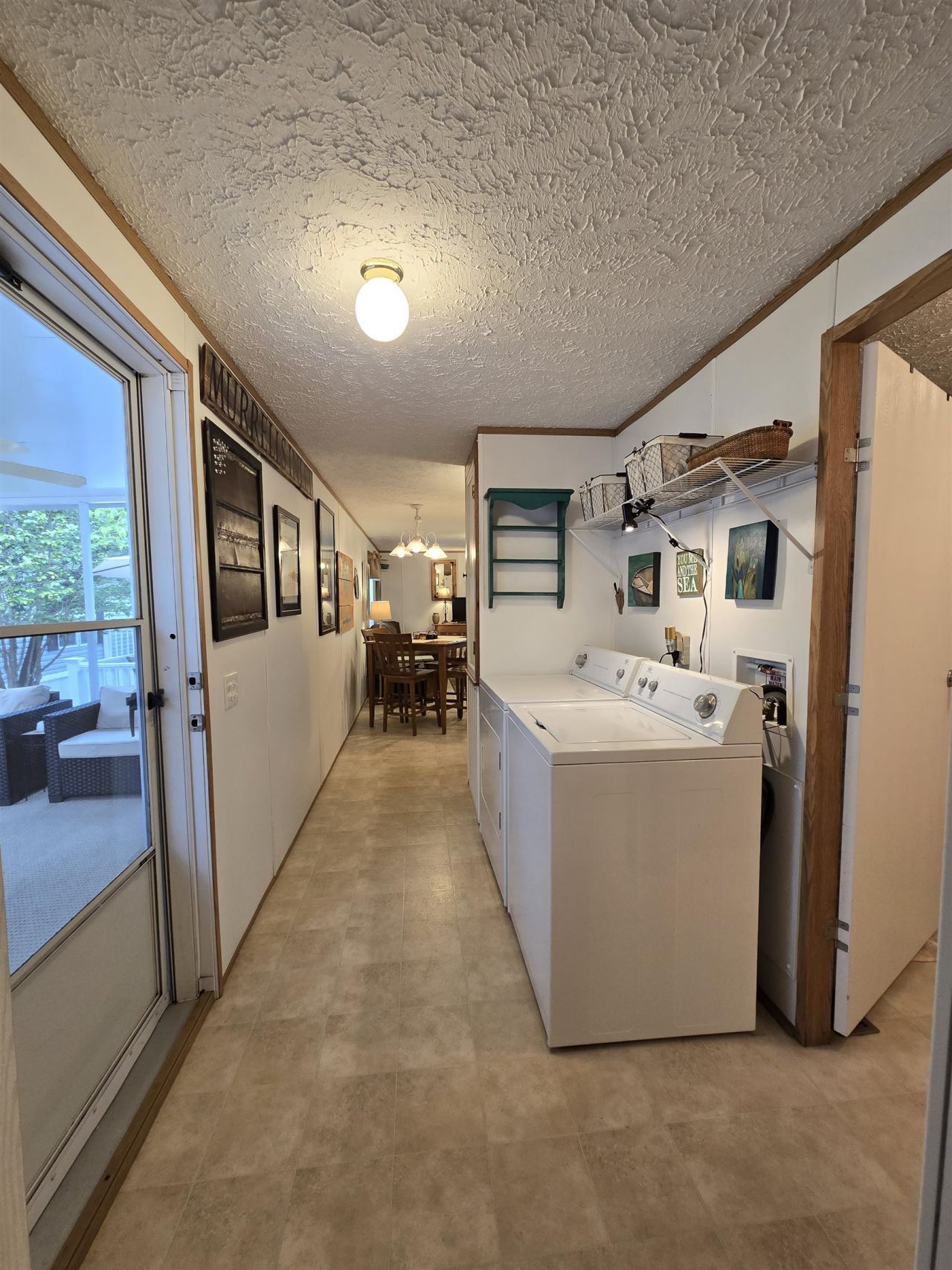 418 Delton Dr. Photo 39