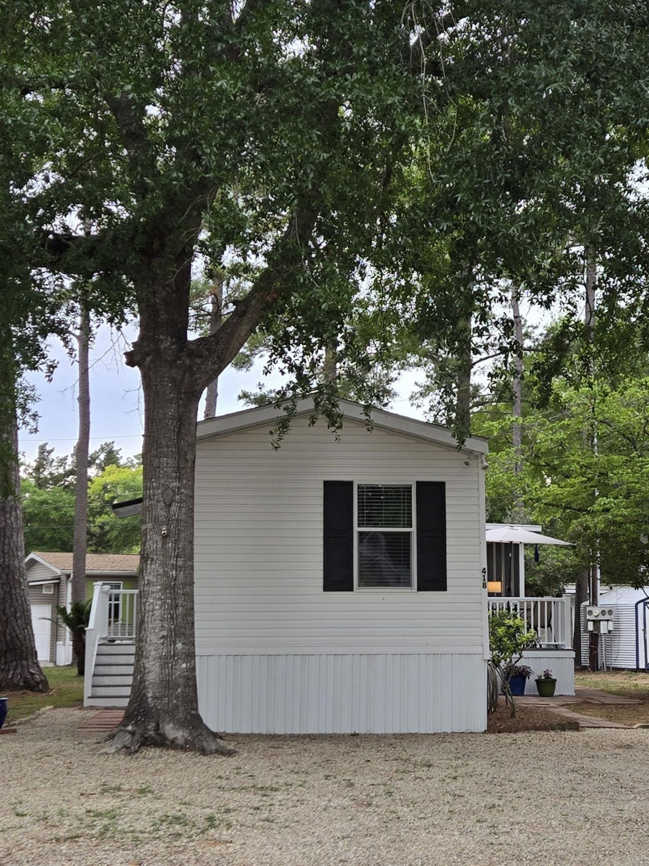 418 Delton Dr. Photo 4