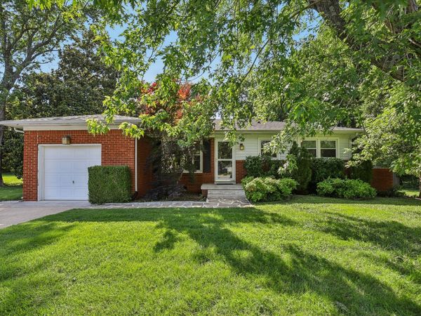 101 Cumberland Dr , Smyrna, TN 37167