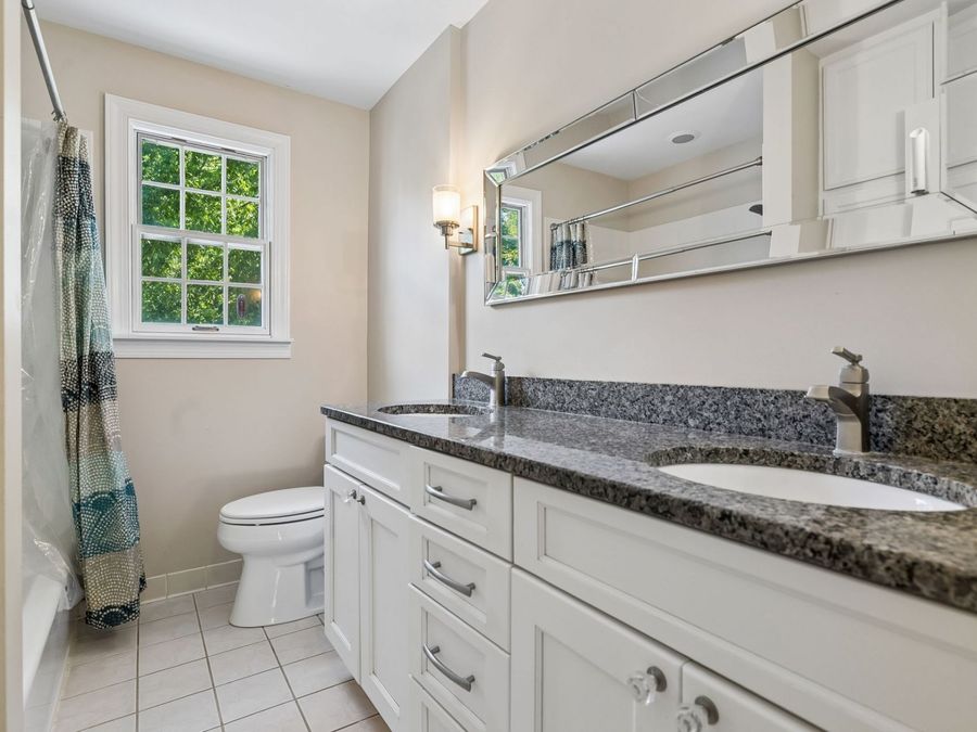 Property Image 63