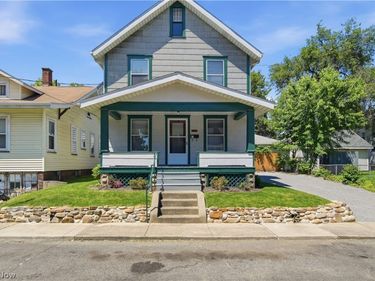 2613 Crown Place NW, Canton, OH 44708