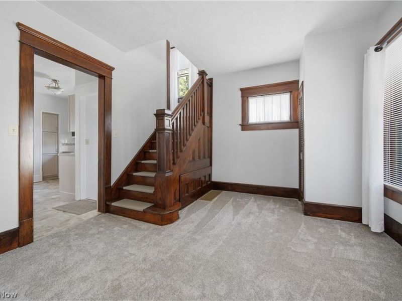 2613 Crown Place NW, Canton, OH 44708 Photo 4