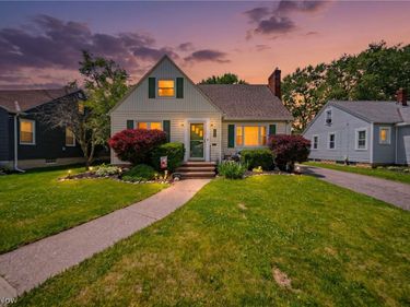 172 Brandtson Avenue, Elyria, OH 44035