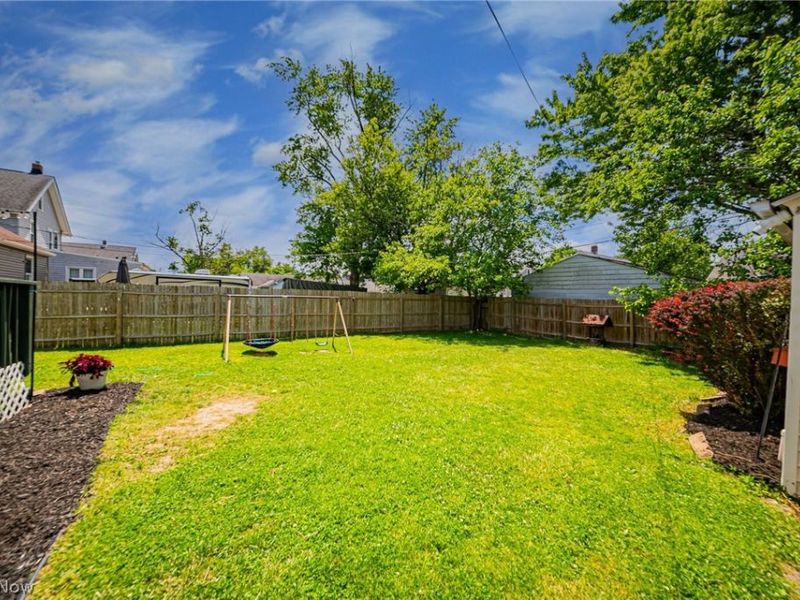 172 Brandtson Avenue, Elyria, OH 44035 Photo 33