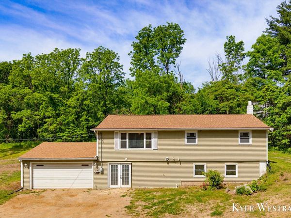5505 Keller Road, Delton, MI 49046