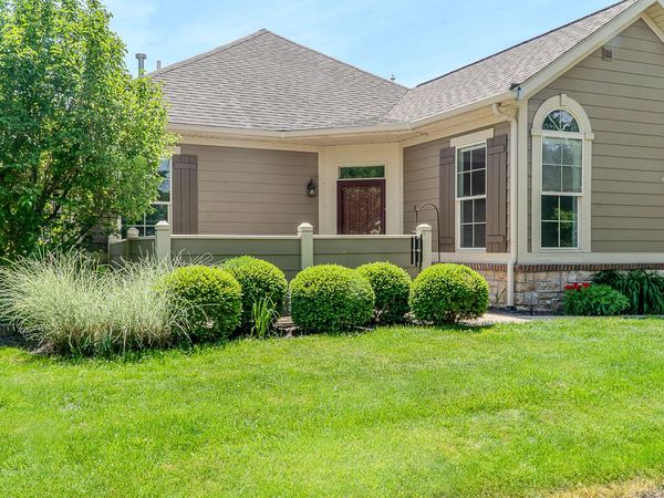 873 Bridge Crest Drive SE, Unit 8, Ada, MI 49301