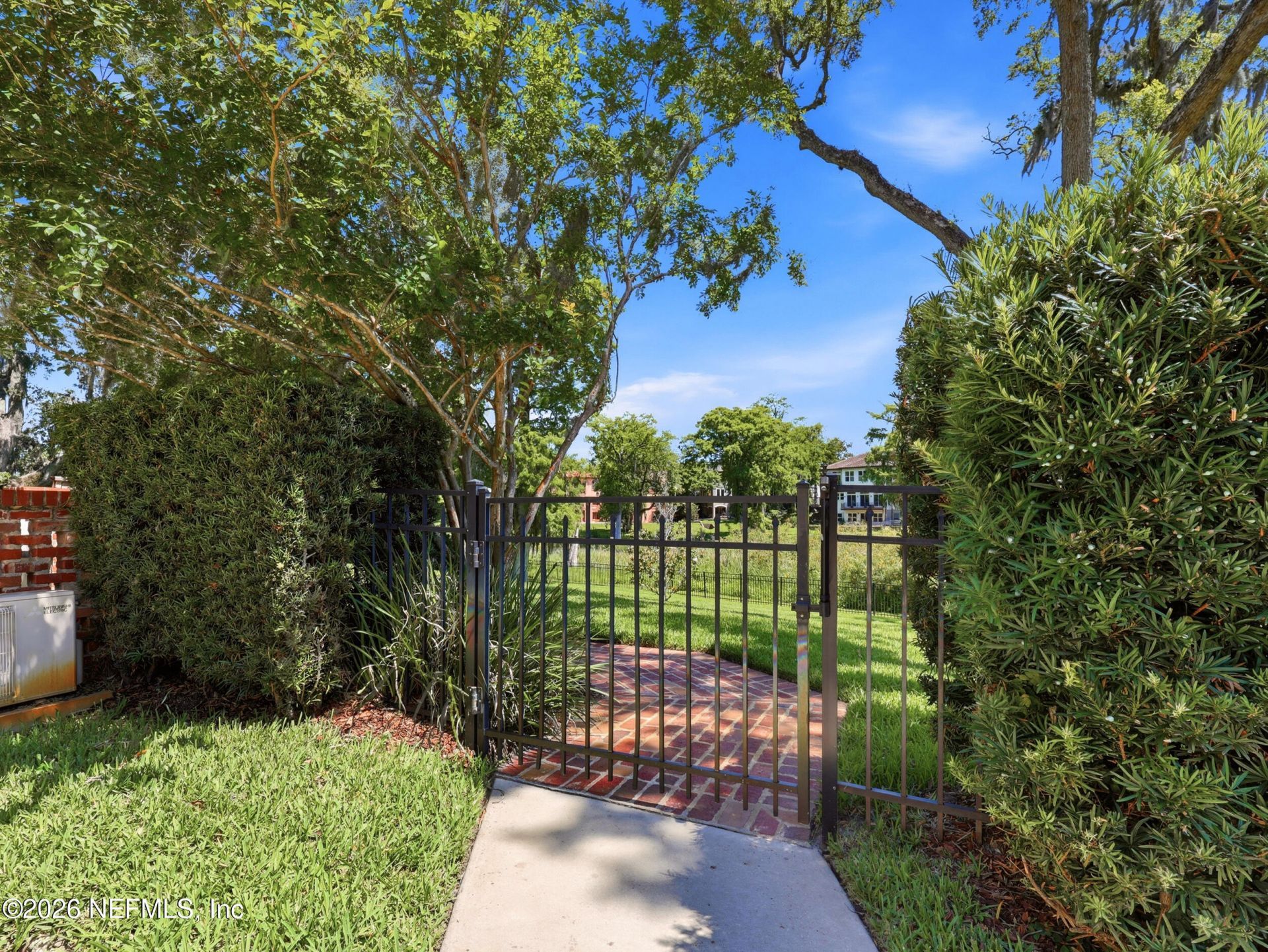 943 Brookwood Road, Jacksonville, FL 32207 Photo