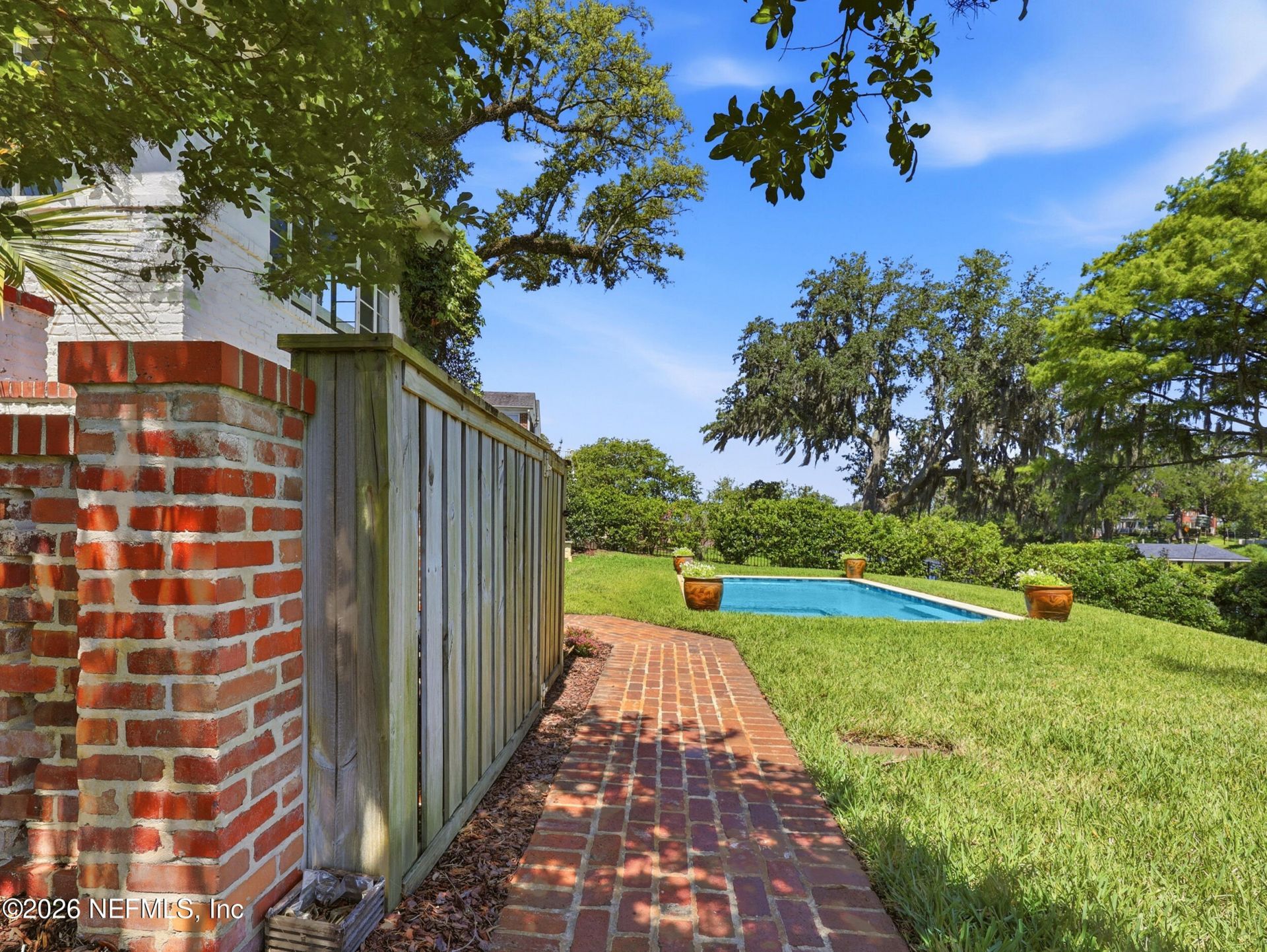 943 Brookwood Road, Jacksonville, FL 32207 Photo