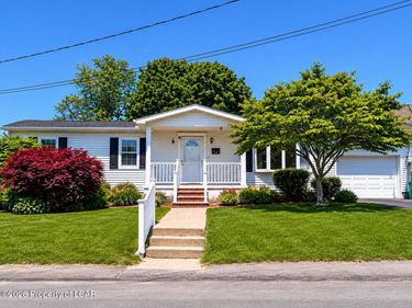68 Leonard Street, Pittston, PA 18640