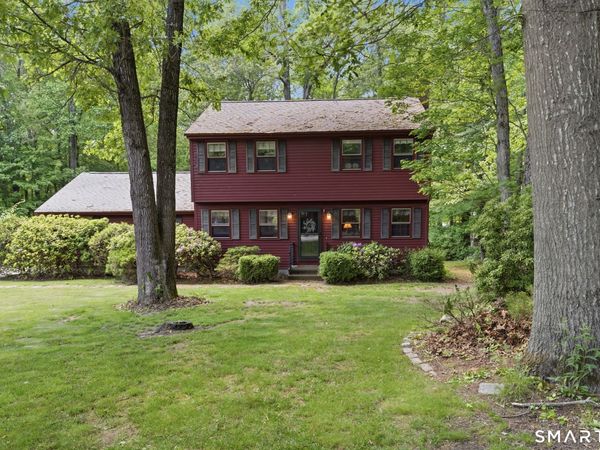 8 Cypress , East Lyme, CT 06357