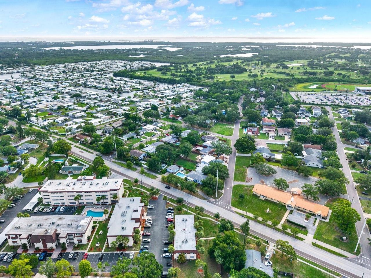 6360 1st Street N, Unit 103, Saint Petersburg, FL 33702 Photo
