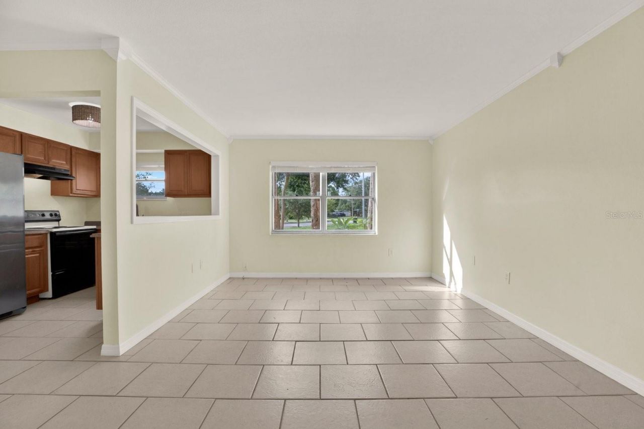 6360 1st Street N, Unit 103, Saint Petersburg, FL 33702 Photo