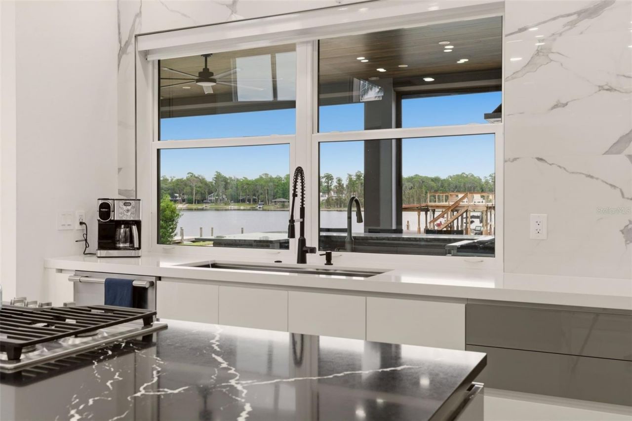 9889 Lake Georgia Drive, Orlando, FL 32817 Photo