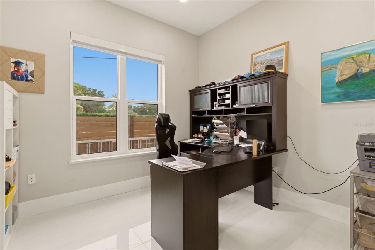 9889 Lake Georgia Drive, Orlando, FL 32817 Photo