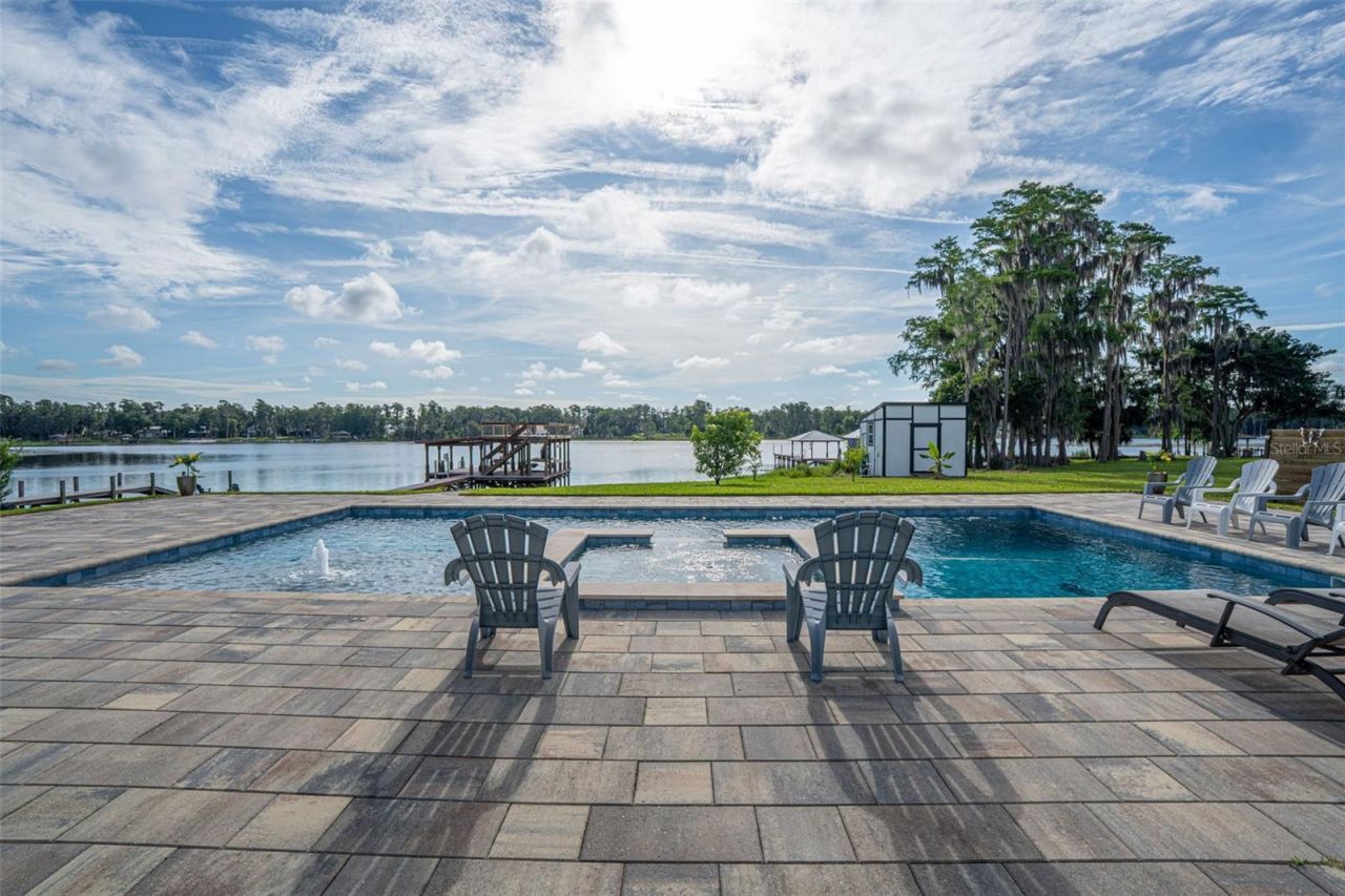 9889 Lake Georgia Drive, Orlando, FL 32817 Photo