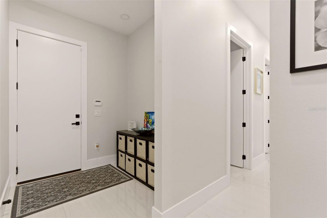 9889 Lake Georgia Drive, Orlando, FL 32817 Photo