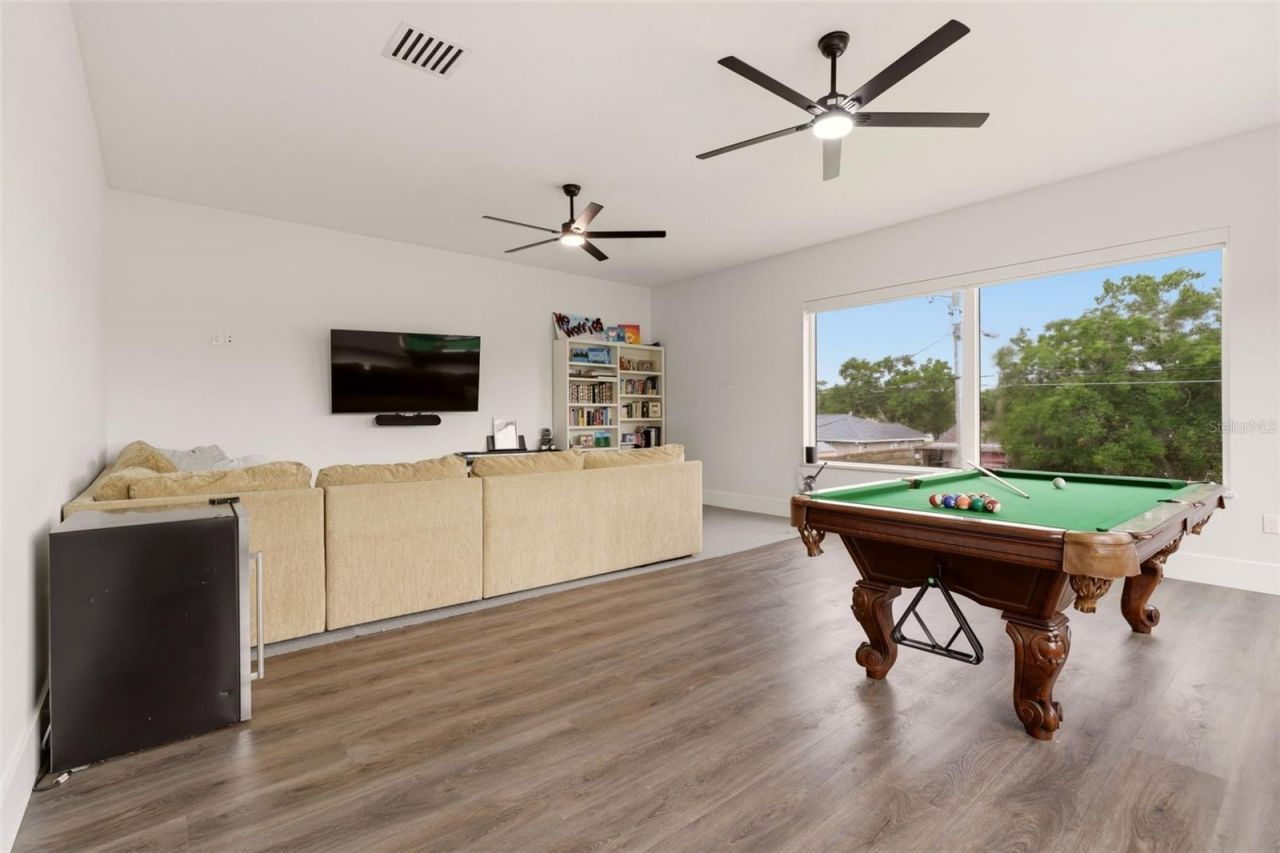 9889 Lake Georgia Drive, Orlando, FL 32817 Photo