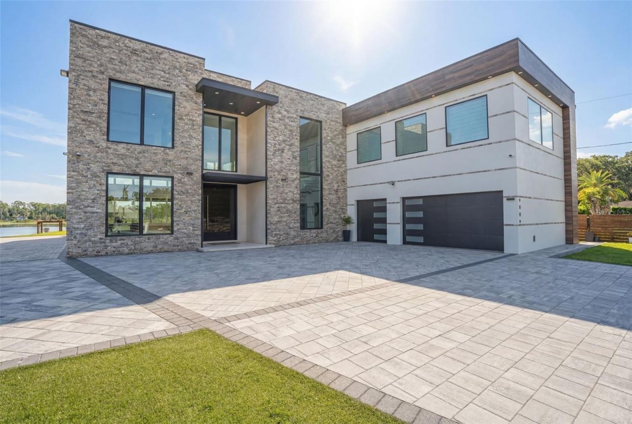 9889 Lake Georgia Drive, Orlando, FL 32817 Photo
