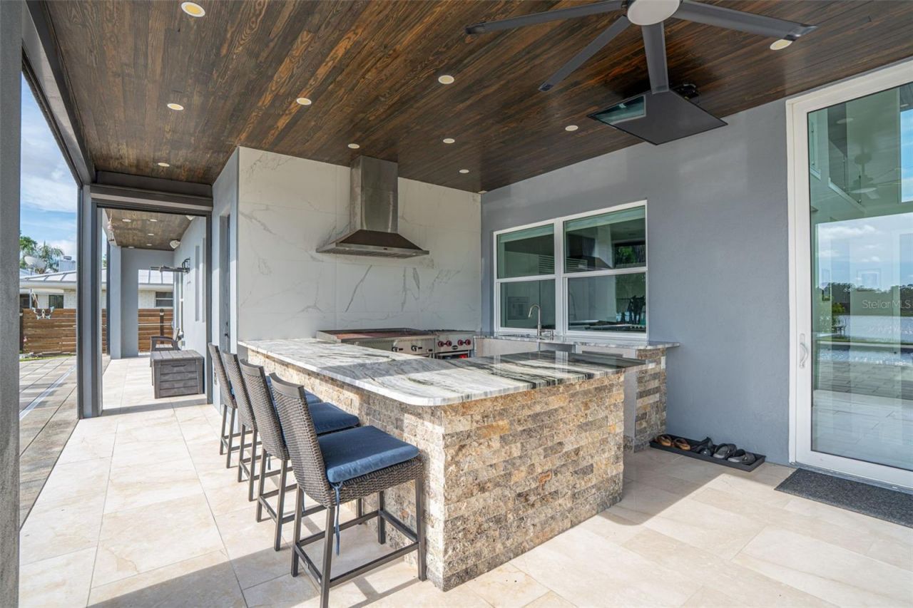 9889 Lake Georgia Drive, Orlando, FL 32817 Photo