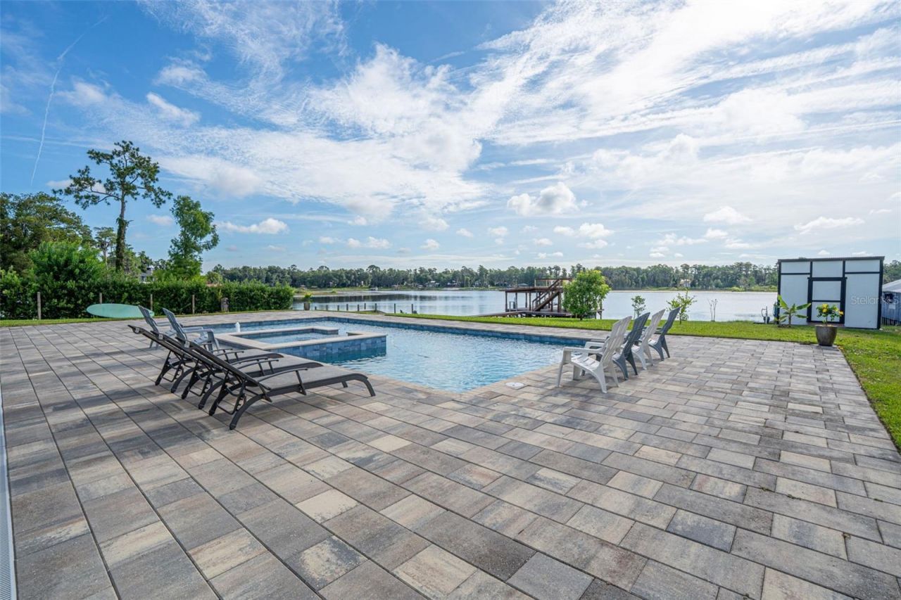 9889 Lake Georgia Drive, Orlando, FL 32817 Photo