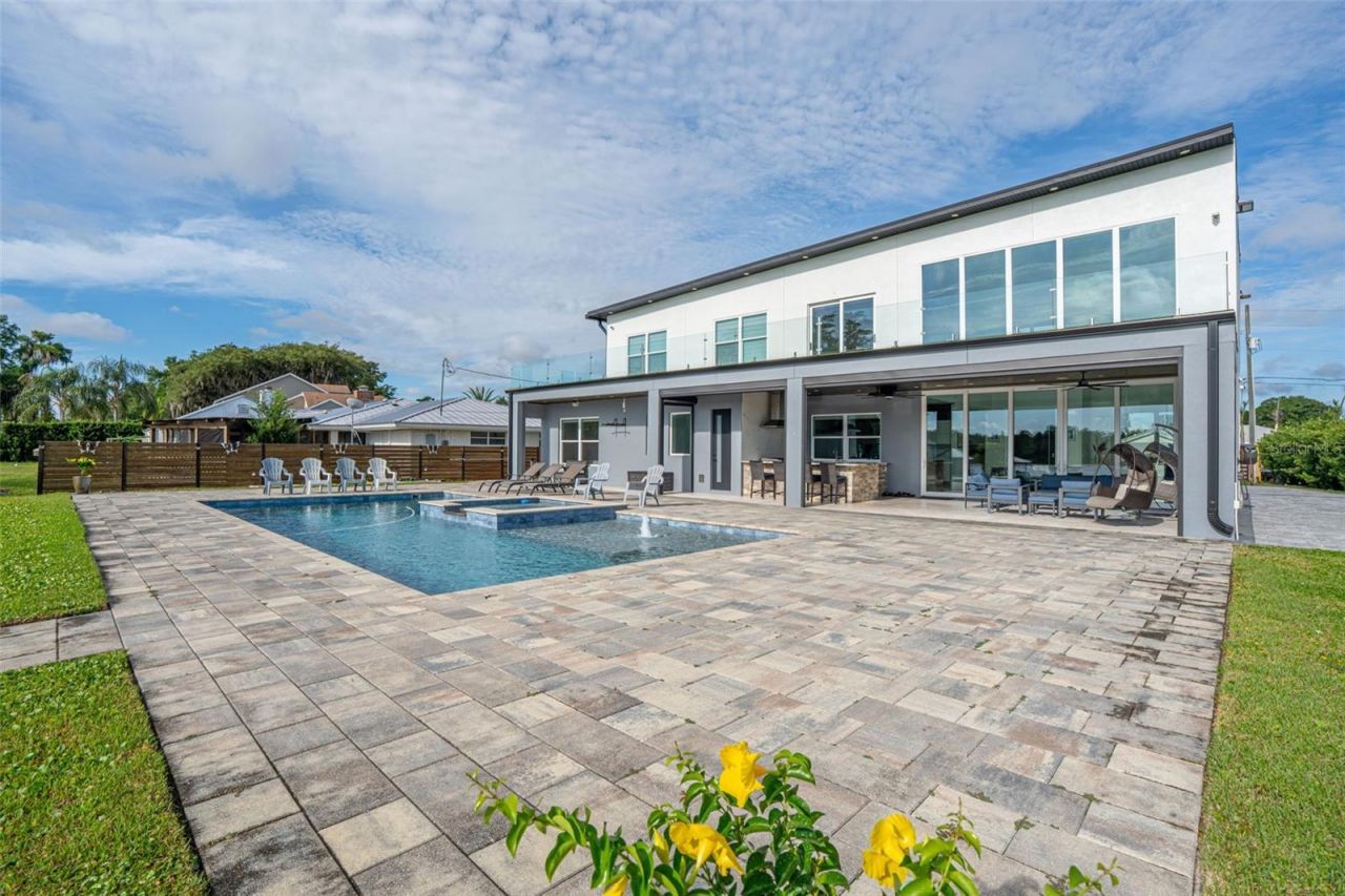 9889 Lake Georgia Drive, Orlando, FL 32817 Photo