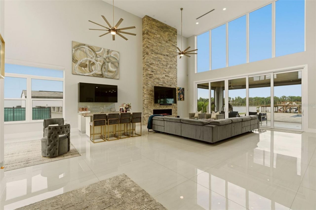 9889 Lake Georgia Drive, Orlando, FL 32817 Photo