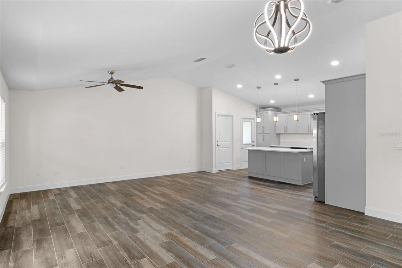 5160 80th Way N, Saint Petersburg, FL 33709 Photo