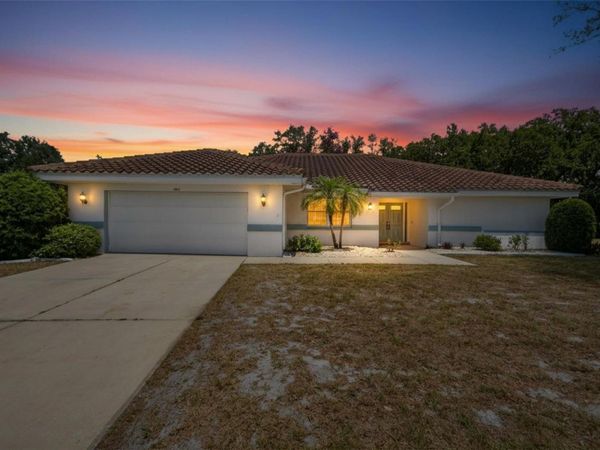 2015 BERRY ROBERTS DRIVE , SUN CITY CENTER, FL 33573