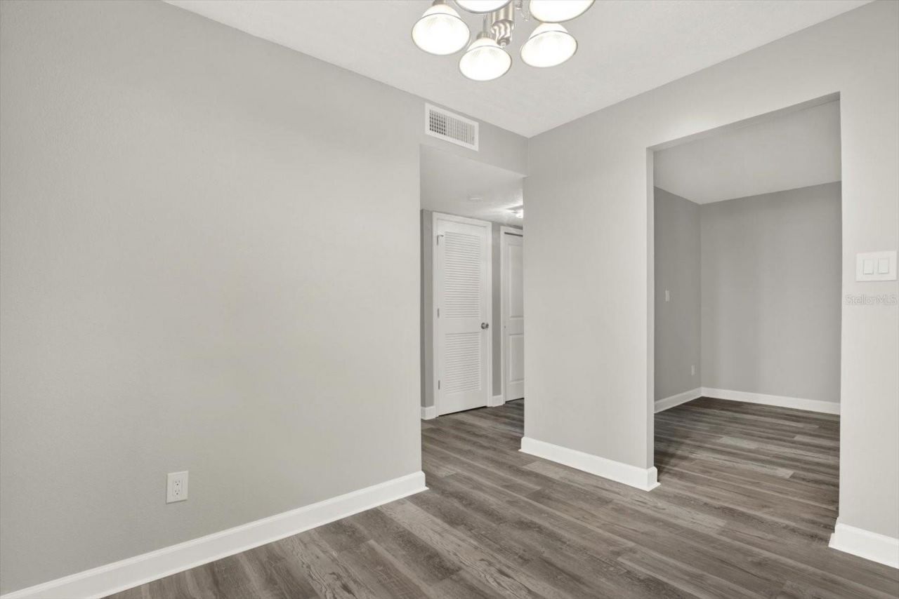 8345 13th Street N, Unit B, Saint Petersburg, FL 33702 Photo
