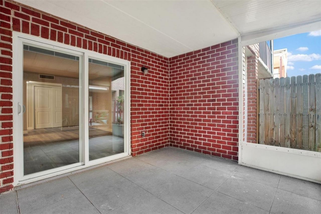 8345 13th Street N, Unit B, Saint Petersburg, FL 33702 Photo
