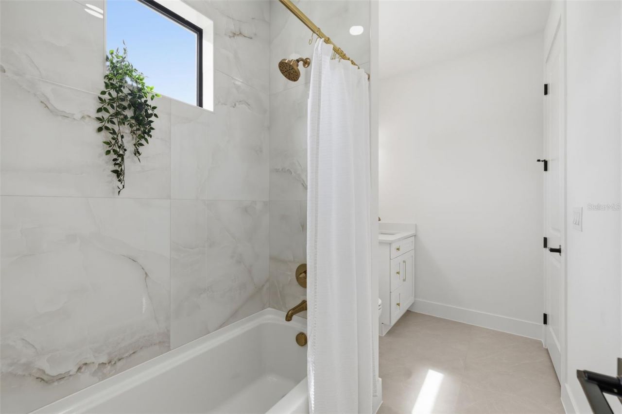 2328 W La Salle Street , Tampa, FL 33607 Photo